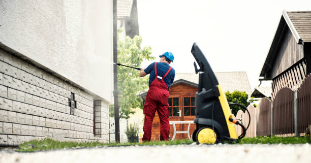 Best Deck Pressure Washing  in Throop, PA